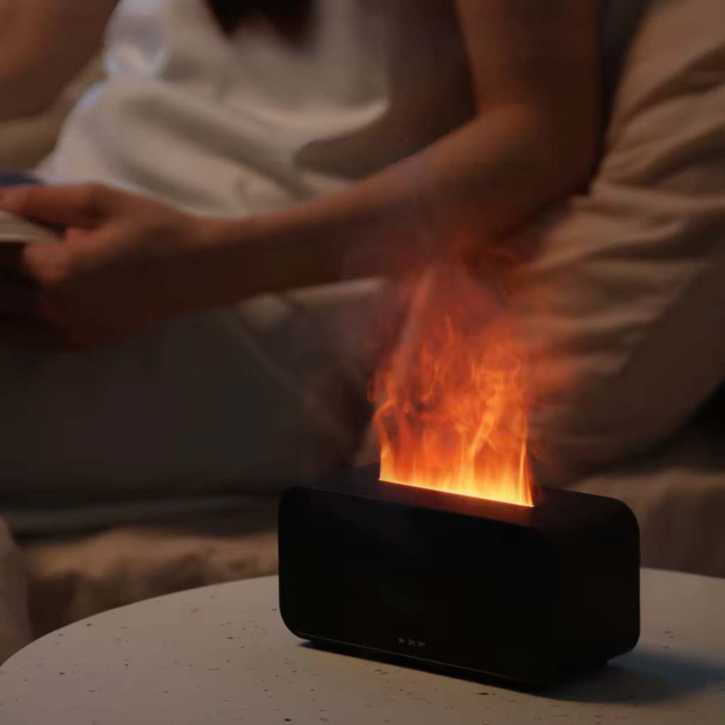 Diffuseur huiles essentielles effet flamme & brume, humidificateur 120 ml, jusqu’à 6 h (Noir) | SOULMIST