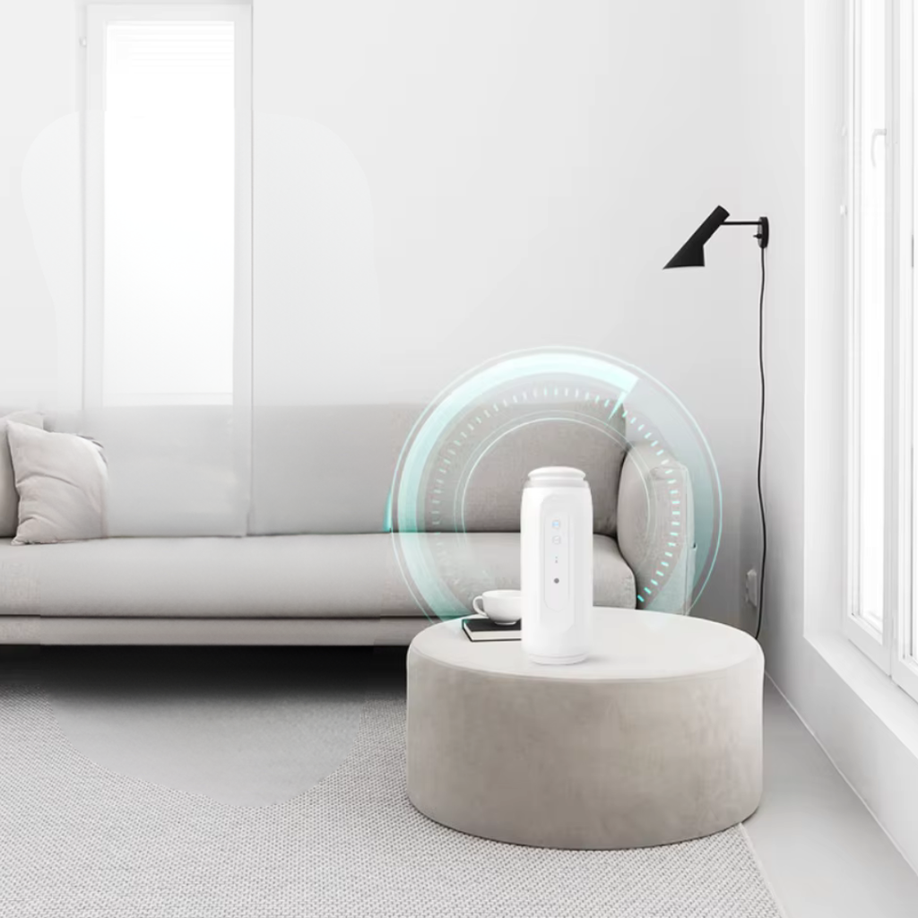 Diffuseur huiles essentielles mural sur prise 300 m³, 100 ml, Bluetooth (Blanc/Noir) | NATUREMIST